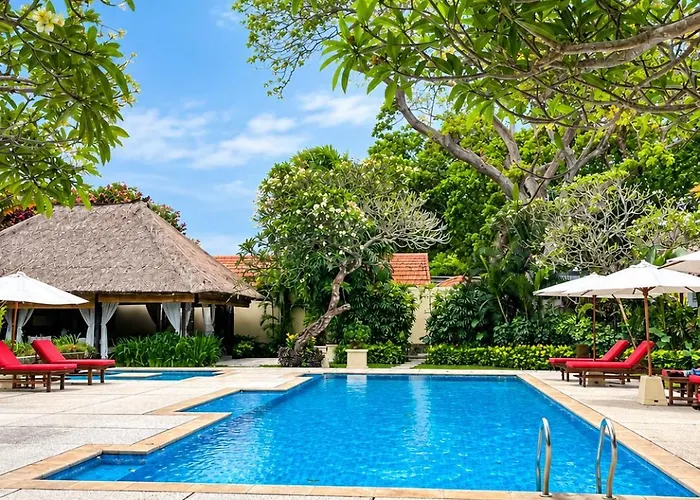 Pantai Karang 4*
